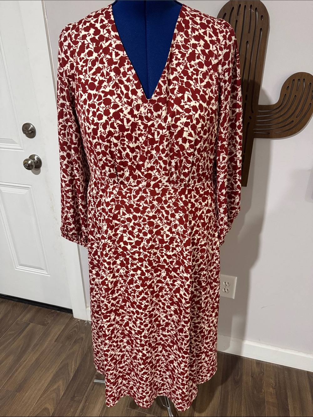 Ann Taylor Red and White Floral V-Neck Midi Dress
